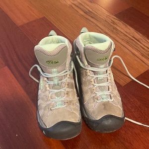 Keen hiking boots